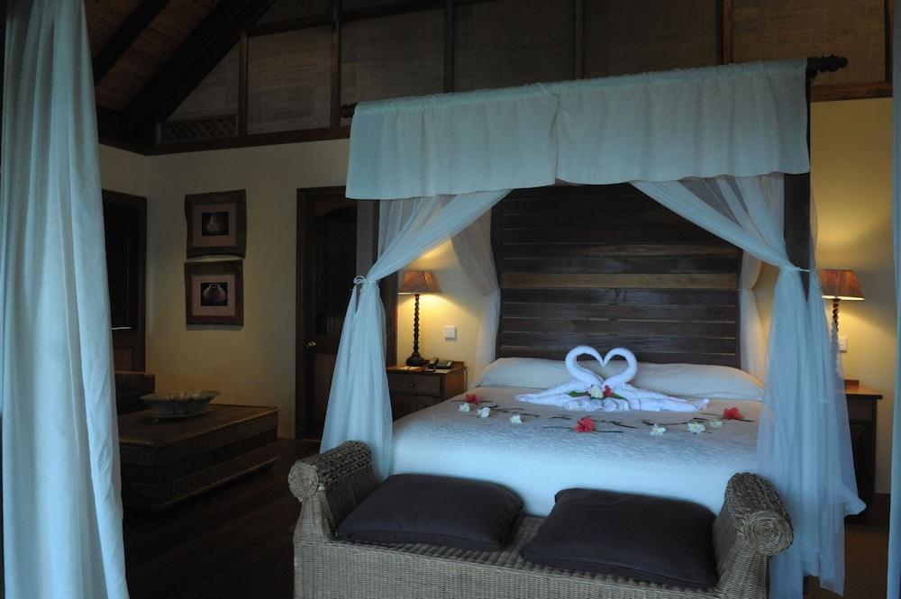 โรงแรมเคอร์ฟไอส์แลนด์รีสอร์ท Round Island ภายนอก รูปภาพ