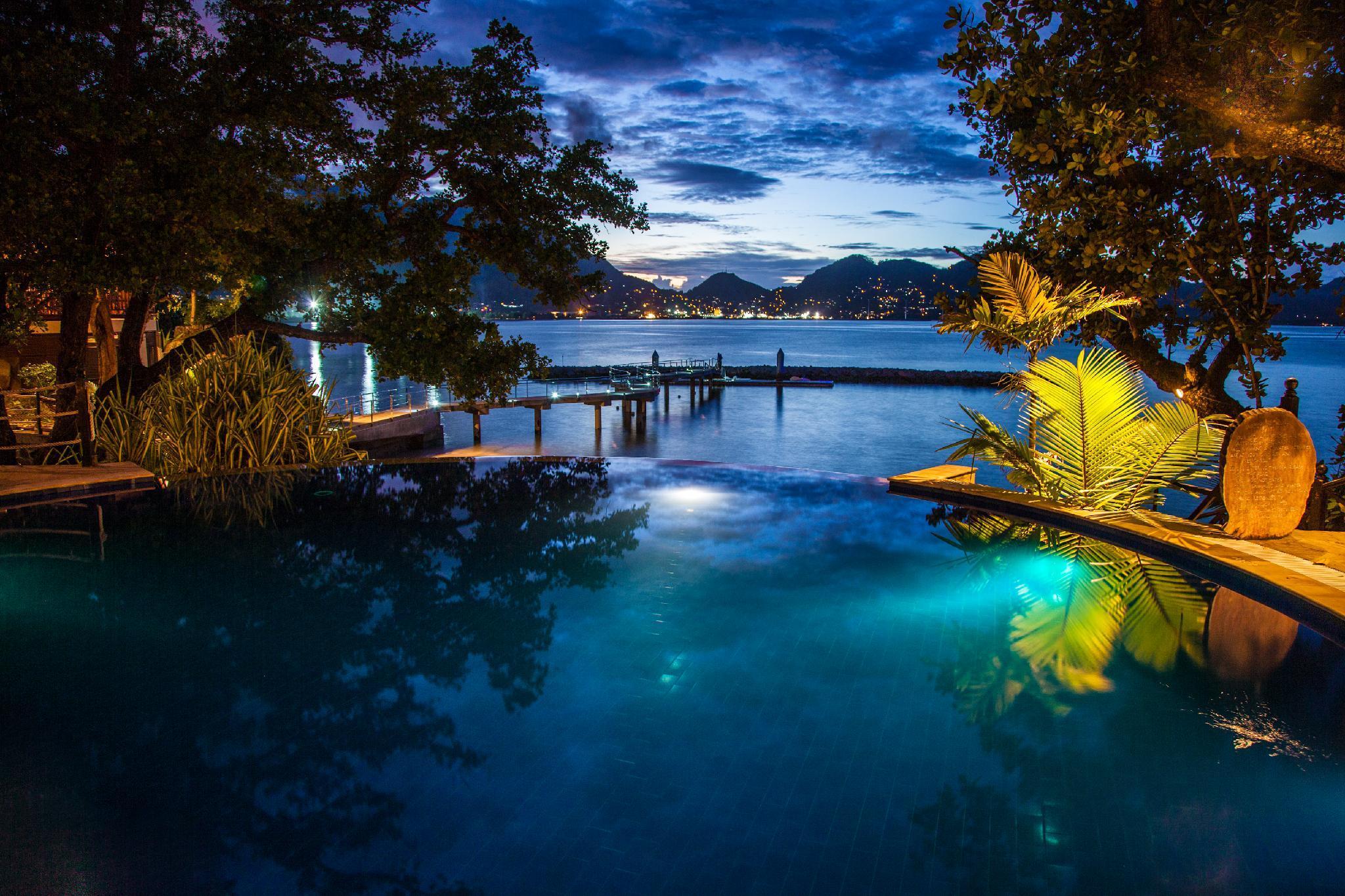 โรงแรมเคอร์ฟไอส์แลนด์รีสอร์ท Round Island ภายนอก รูปภาพ