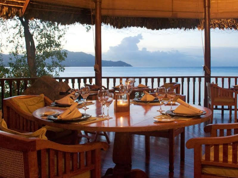 โรงแรมเคอร์ฟไอส์แลนด์รีสอร์ท Round Island ภายนอก รูปภาพ