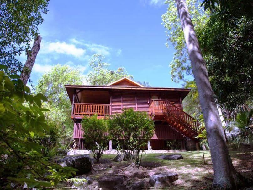 โรงแรมเคอร์ฟไอส์แลนด์รีสอร์ท Round Island ภายนอก รูปภาพ